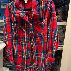 Red and Blue Plaid Button-Up Shirt 
Terra & Sky size 1X (16w-18w)